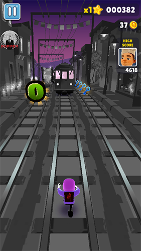 地铁跑酷小雾神定制版本游戏截图3